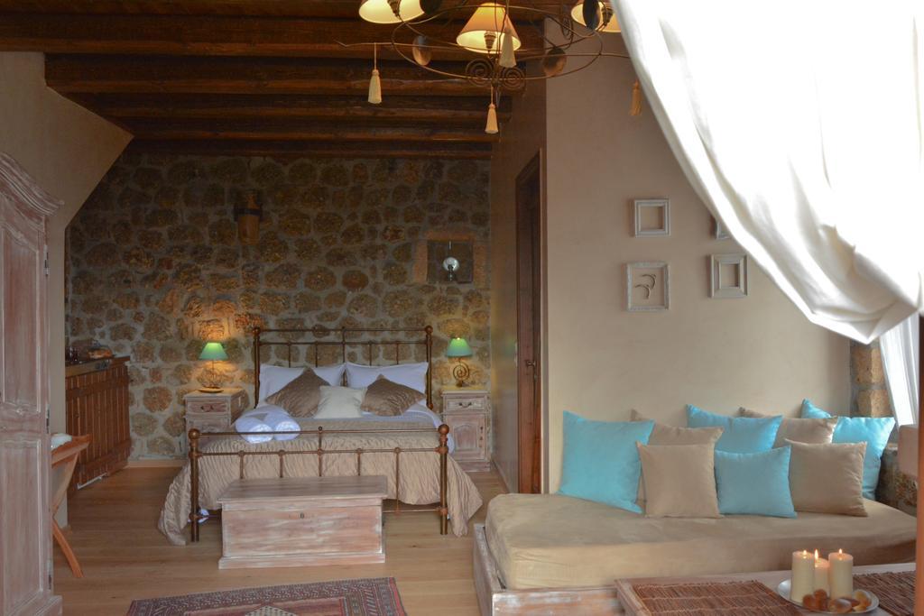 Nymfes Guesthouse Synikia Mesi Trikalon Oda fotoğraf