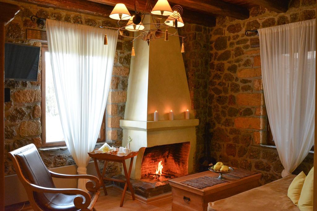 Nymfes Guesthouse Synikia Mesi Trikalon Oda fotoğraf