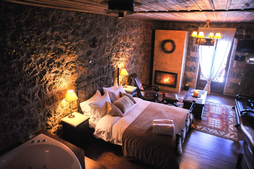 Nymfes Guesthouse Synikia Mesi Trikalon Oda fotoğraf