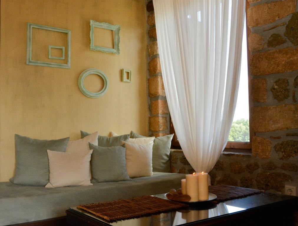 Nymfes Guesthouse Synikia Mesi Trikalon Oda fotoğraf