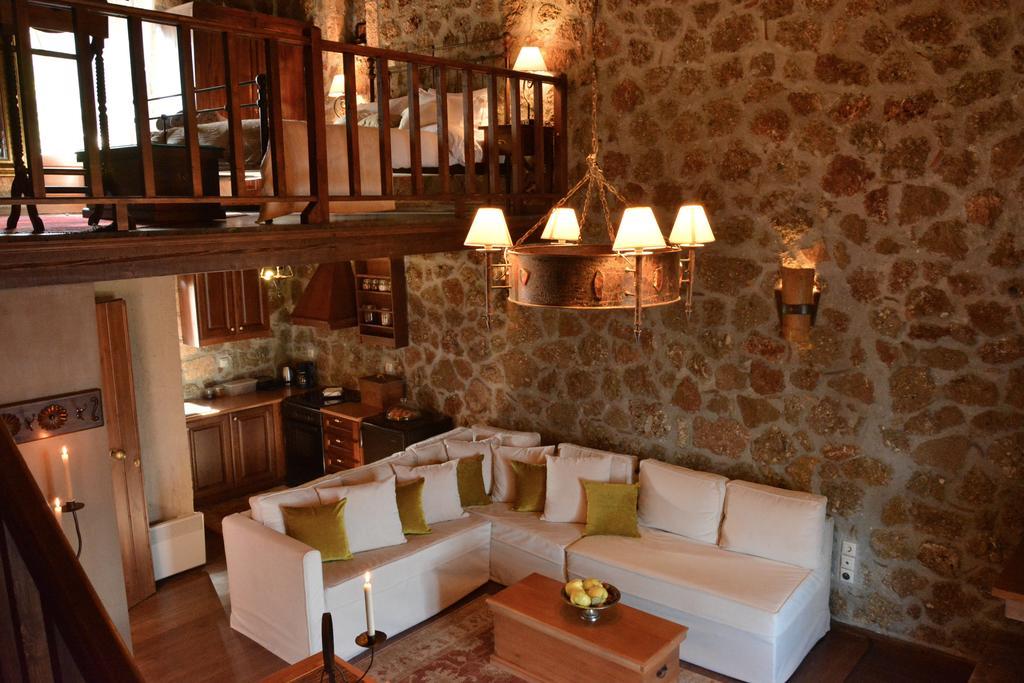 Nymfes Guesthouse Synikia Mesi Trikalon Oda fotoğraf