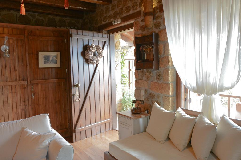 Nymfes Guesthouse Synikia Mesi Trikalon Dış mekan fotoğraf