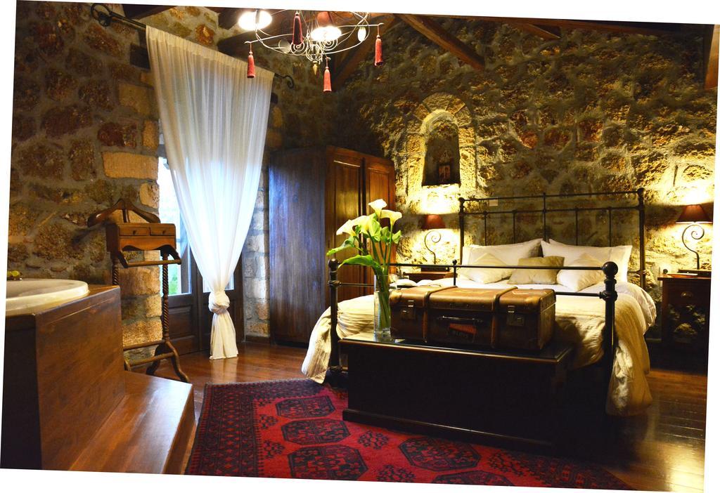 Nymfes Guesthouse Synikia Mesi Trikalon Oda fotoğraf
