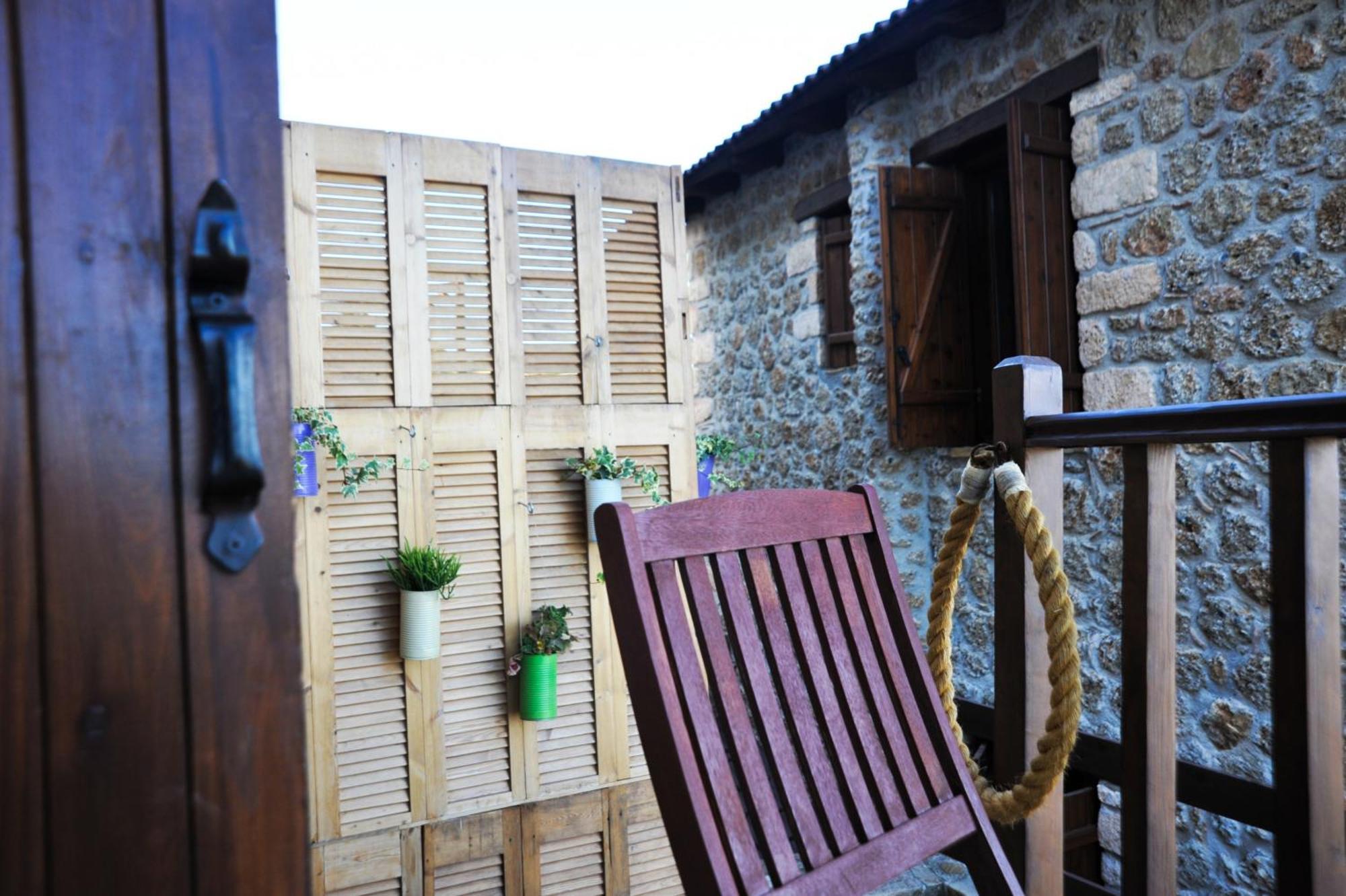 Nymfes Guesthouse Synikia Mesi Trikalon Oda fotoğraf