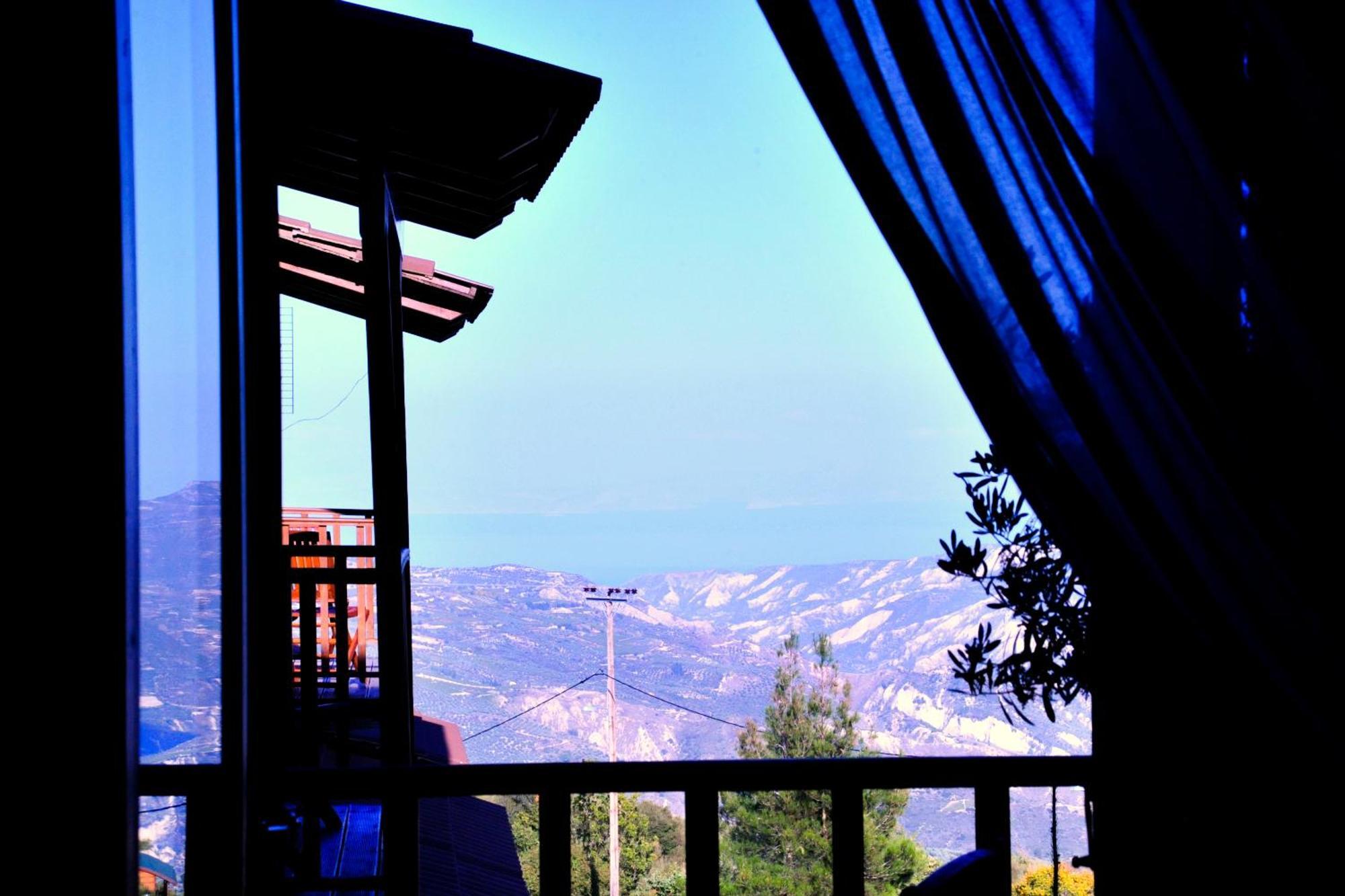 Nymfes Guesthouse Synikia Mesi Trikalon Oda fotoğraf