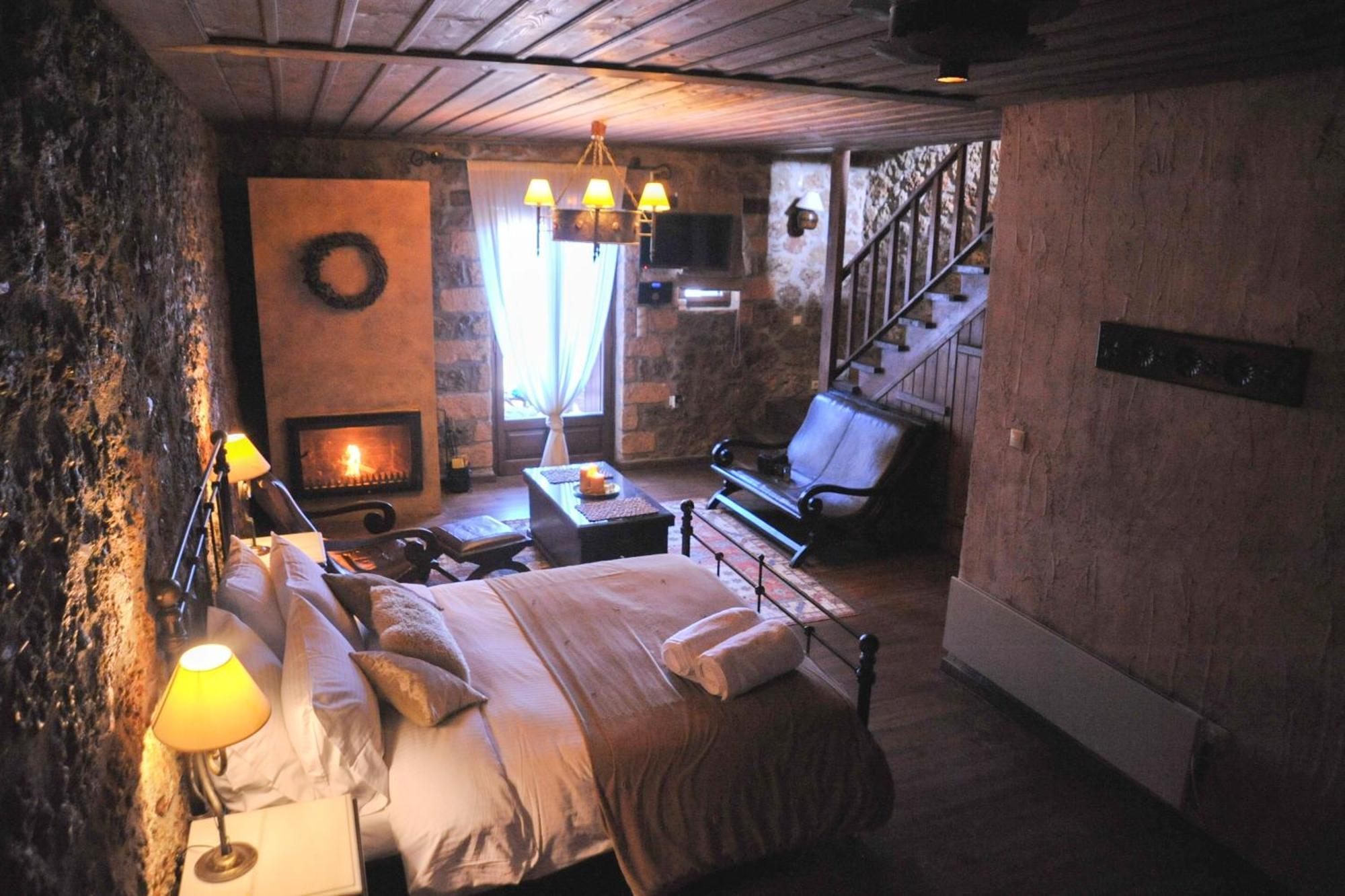 Nymfes Guesthouse Synikia Mesi Trikalon Oda fotoğraf